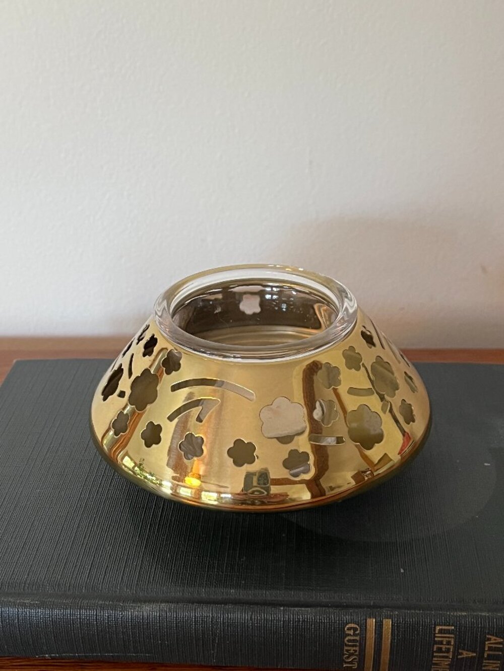 PartyLite Brass Bouquet Candle Holder P7122 Tea Light Glass Dome Coquette Floral